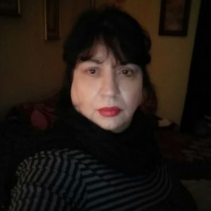 Meet your Posher, Connie